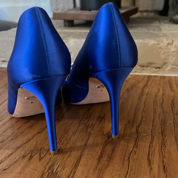Blue Satin Women Shoes with Crystal Embellishments - Picture 4 of 5